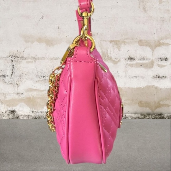 Love Moschino NWOT Hot Pink Quilted Logo Shoulder Bag - Picture 3 of 14